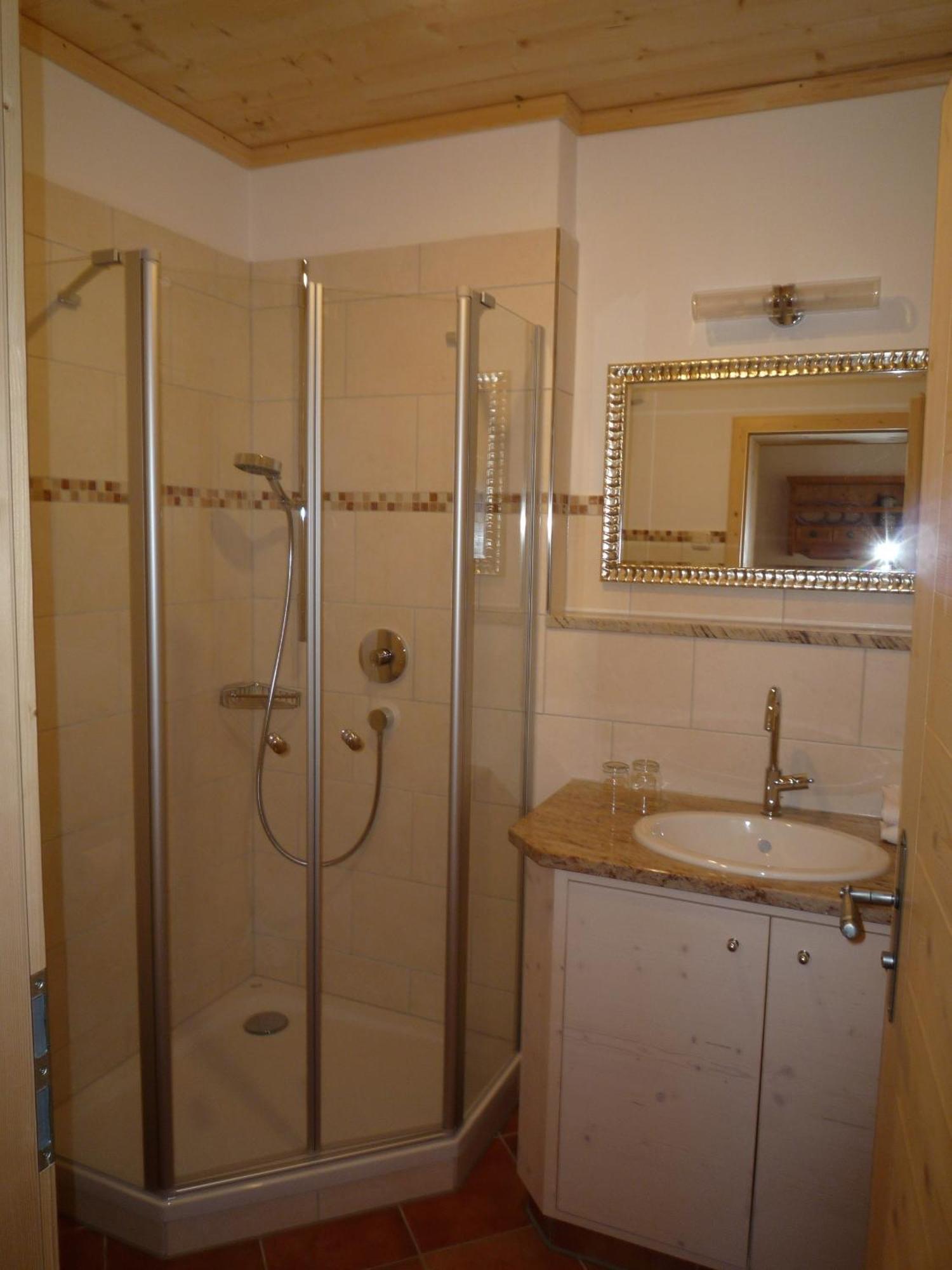Gaestehaus Johanna Bad Wiessee Phòng bức ảnh